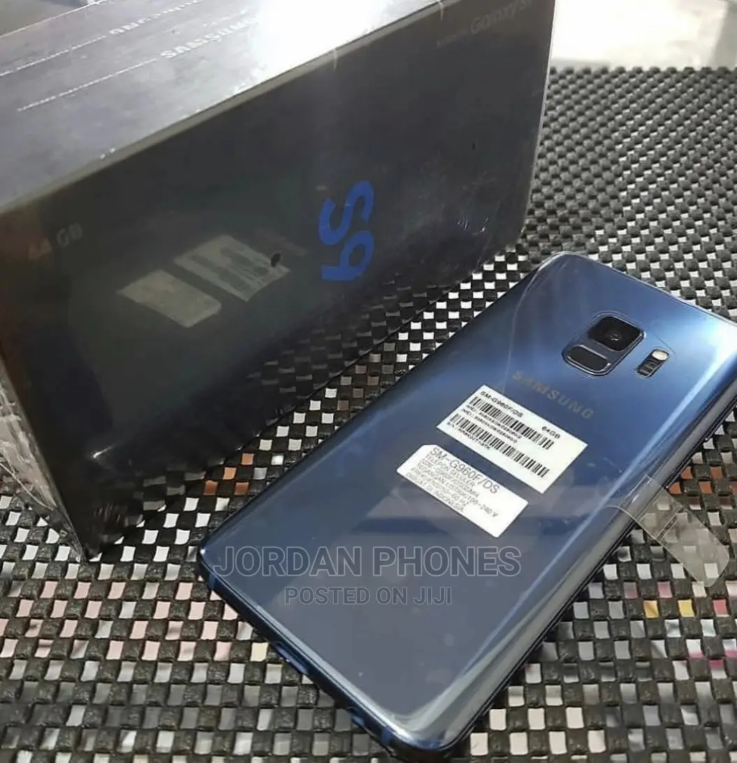 New Samsung Galaxy S9 64 GB Blue