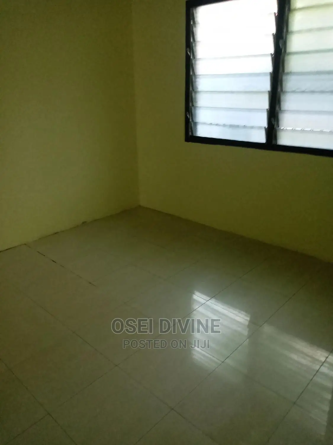Neat 2-Bedrooms Apartment Dansoman