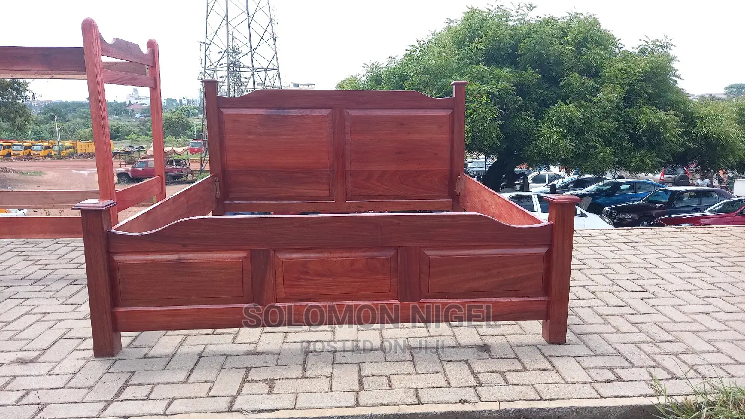 Queen Size Bed
