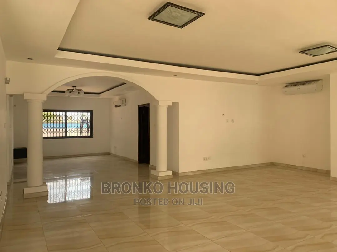 4bdrm House in Bronko Housing, Airport Residential Area for rent