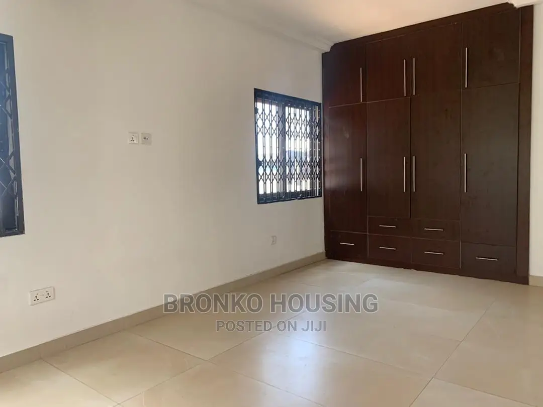 4bdrm House in Bronko Housing, Airport Residential Area for rent