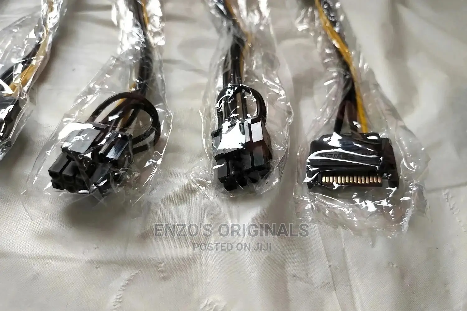 SATA Power to 6pin 8pin PCIE Graphics Power