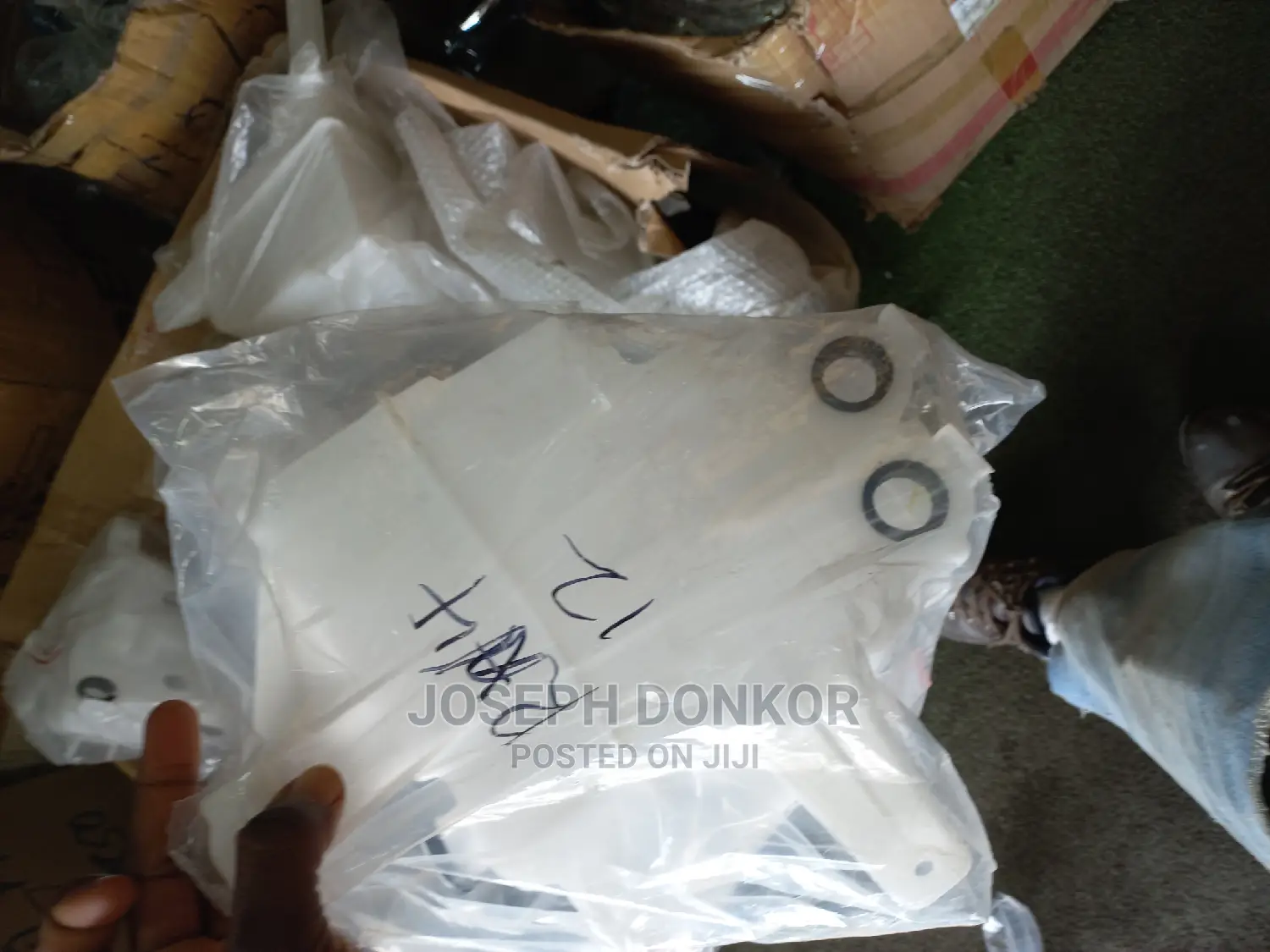 Wiper Tanks
