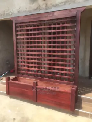 Flower Pot Partition