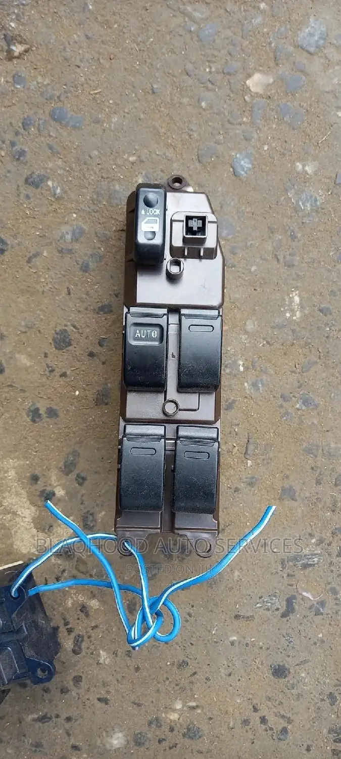 Toyota Corolla 2003-2006 Door Switch Available