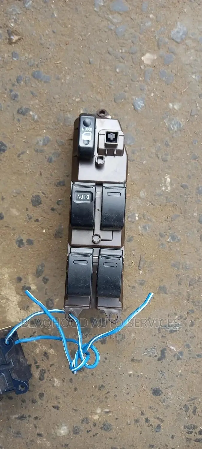 Toyota Corolla 2003-2006 Door Switch Available