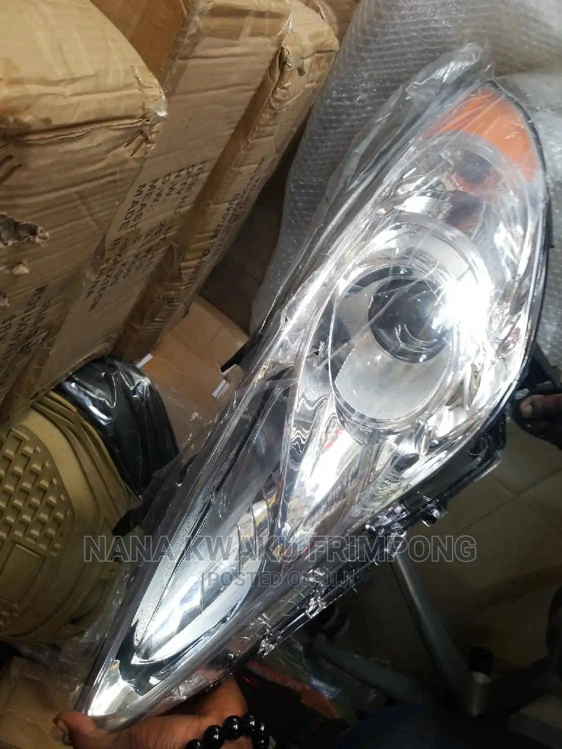 Hyundai Sonata 2012 Head Light Available