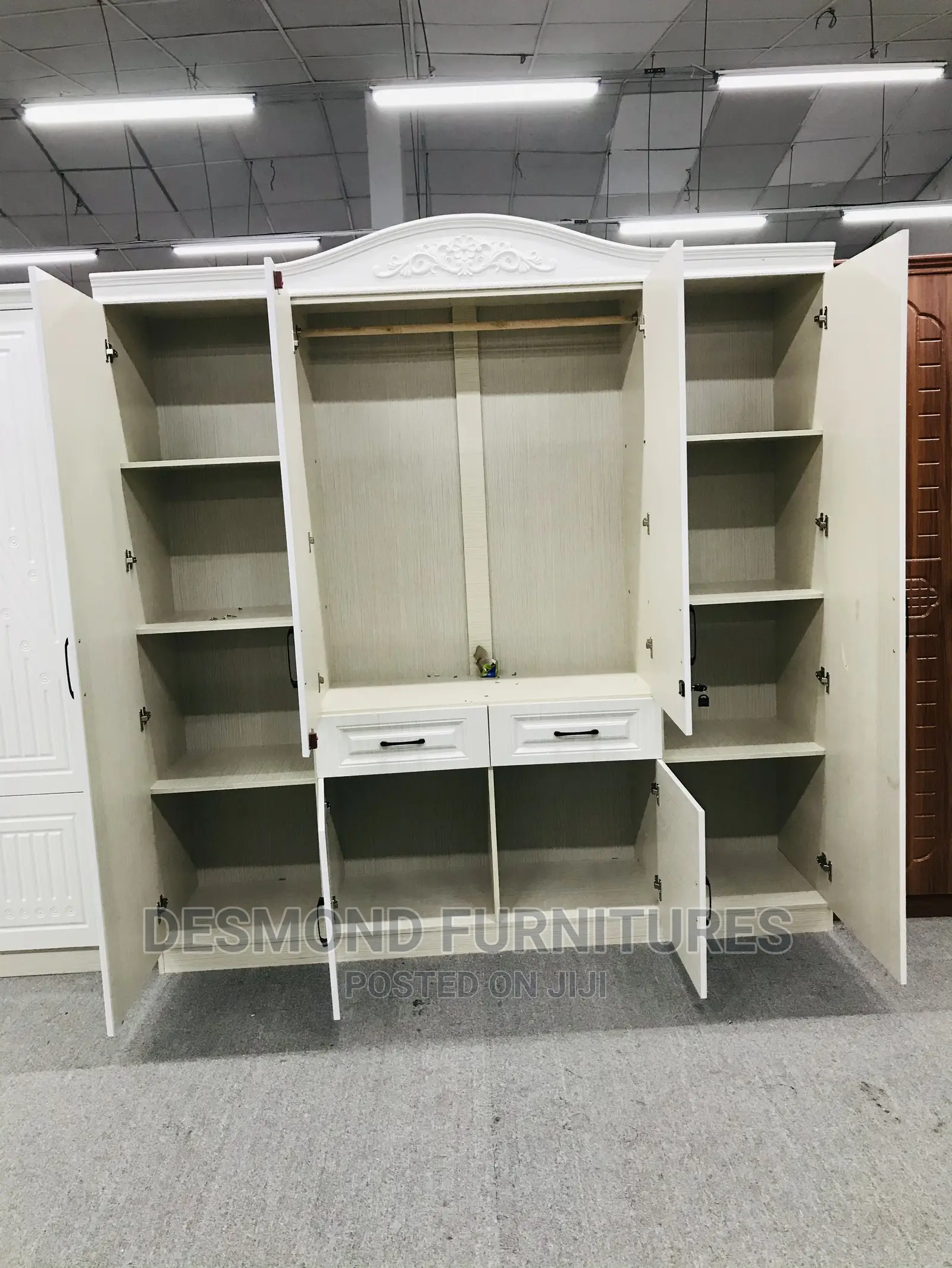 Four Doors Wardrobe With a Mirror