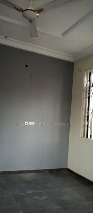 2bdrm Duplex in De-Icons Real Estate, Awutu Senya East Municipal