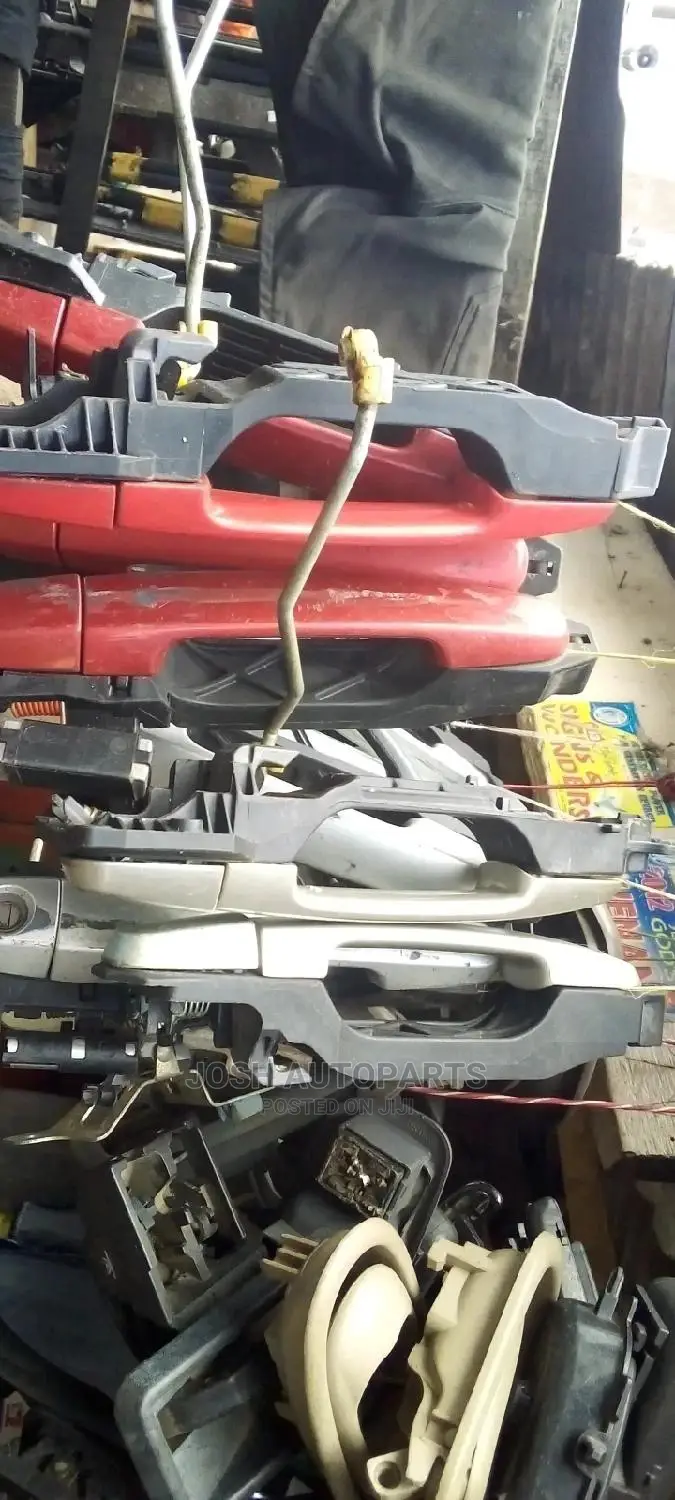 We Seel All Types of Car's Door Handles