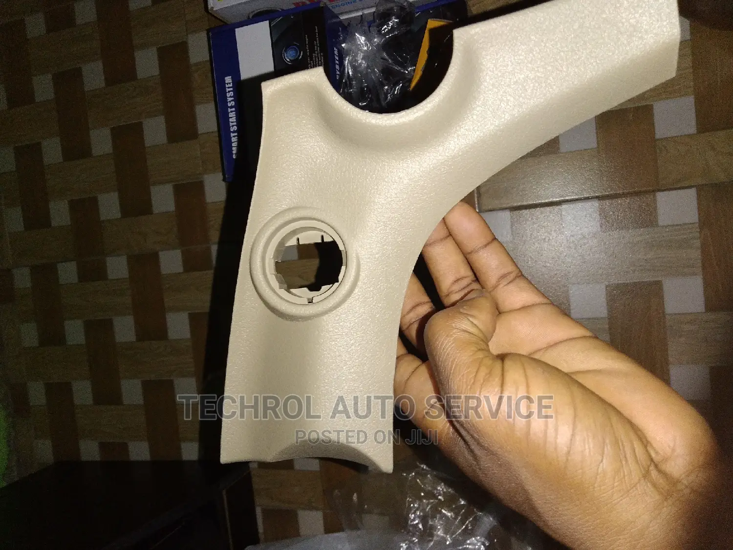 Push Button Panel for Highlander