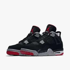 Nike, Jordan 4 Chicago
