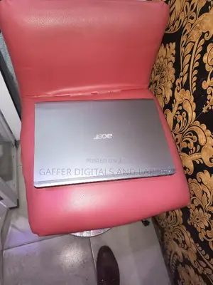 Laptop Acer Aspire 1 A114-31 4GB Intel Core 2 Duo HDD 320GB