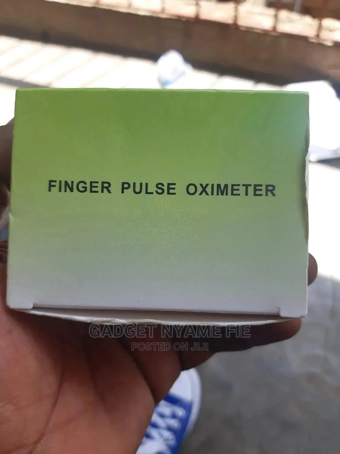Finger Pulse Oximeter