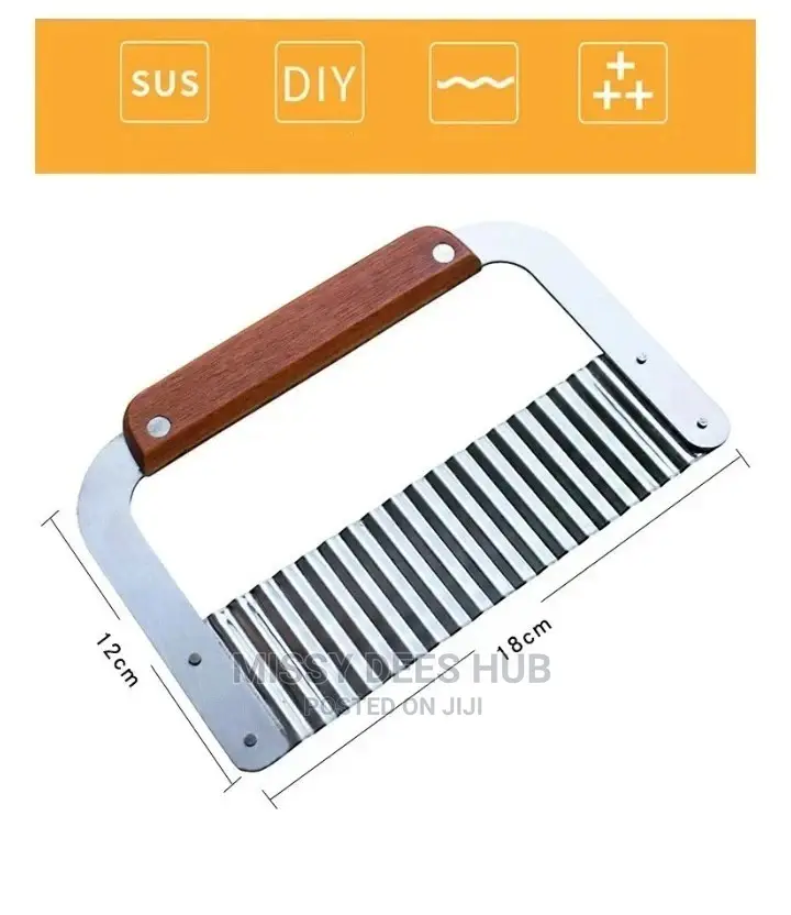 Crinkle Cutter or Wavy Knife