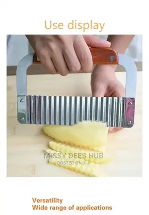 Crinkle Cutter or Wavy Knife
