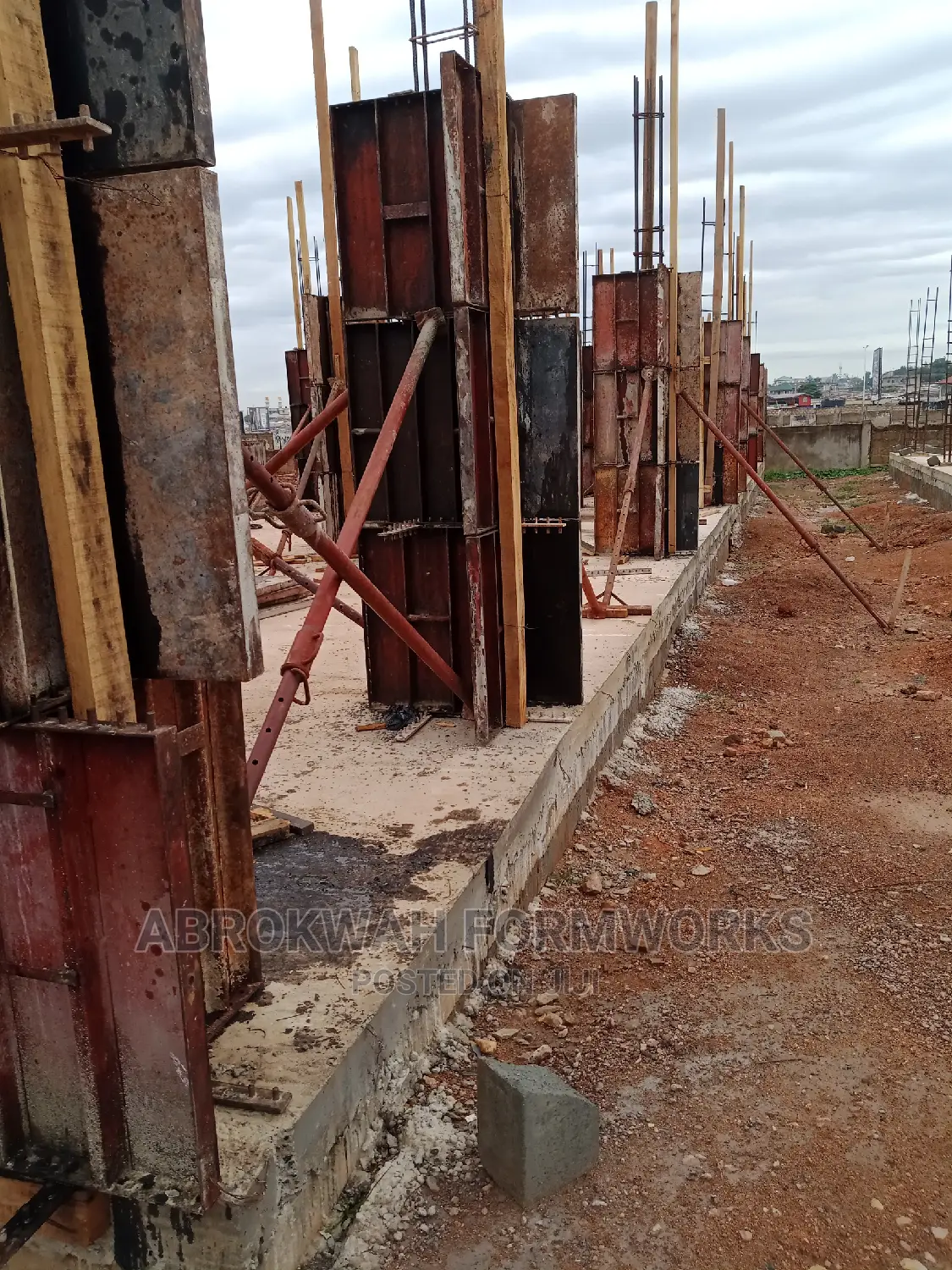 Decking Formwork/Steel Decking/Woods/Props/Scaffold/Pillars