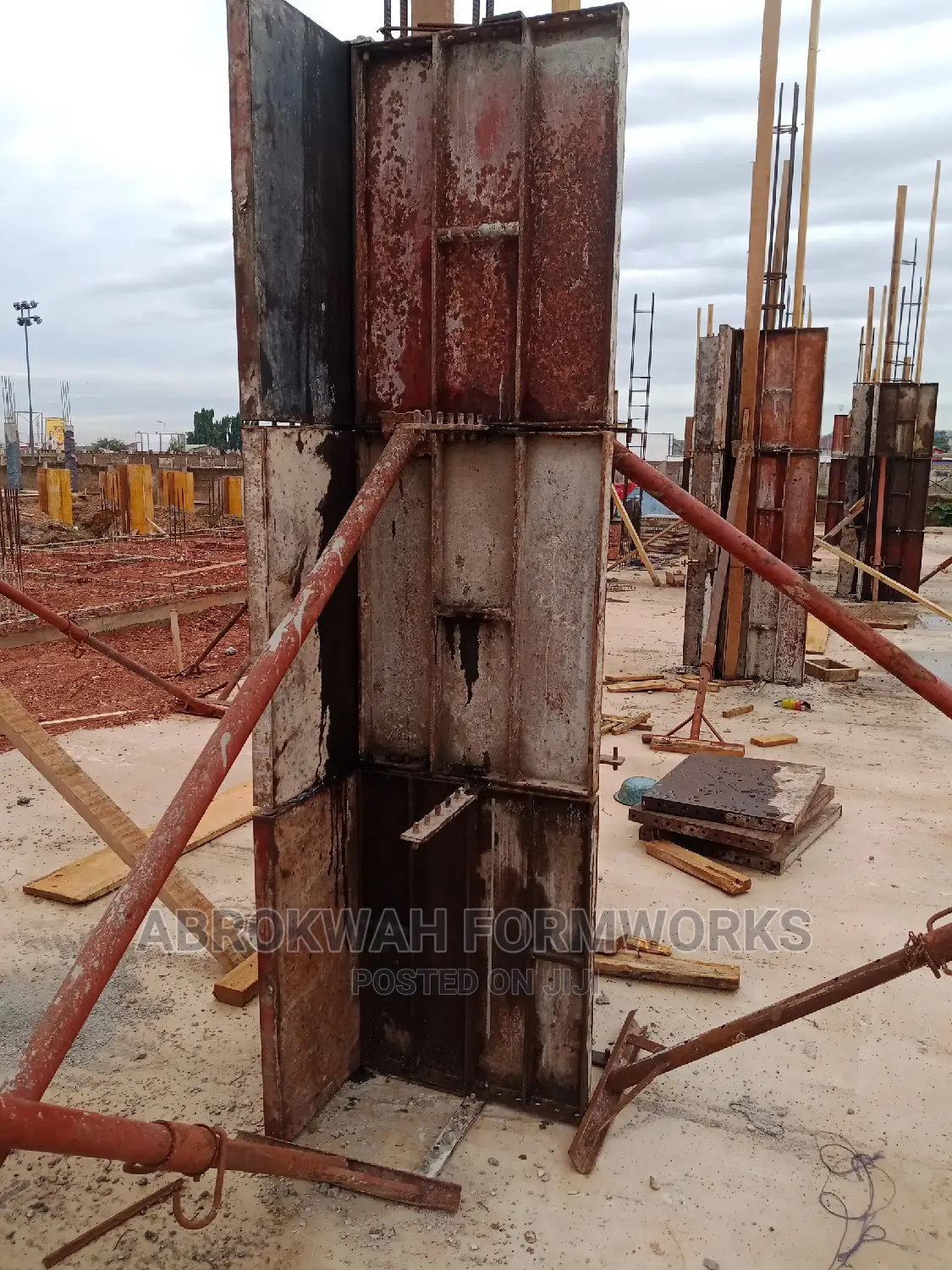 Decking Formwork/Steel Decking/Woods/Props/Scaffold/Pillars