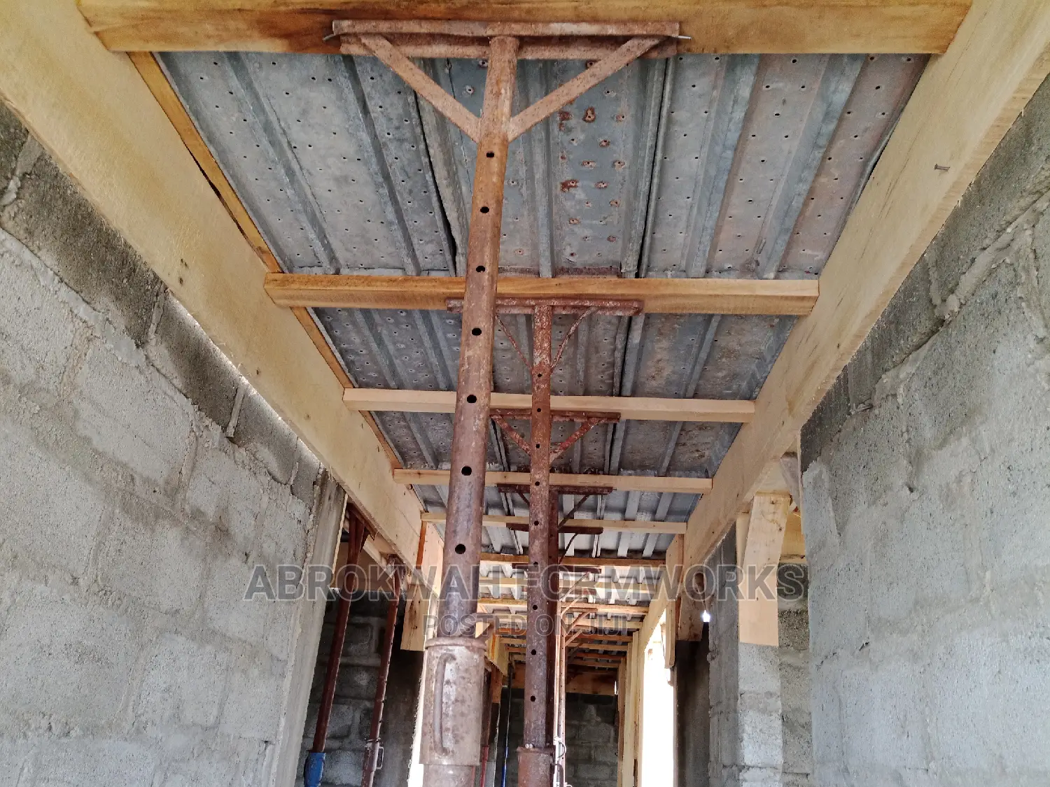 Decking Formwork/Steel Decking/Woods/Props/Scaffold/Pillars