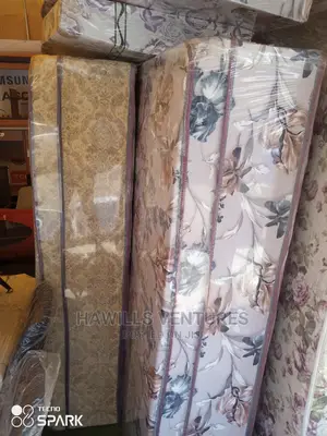 Modern Design Double Bed With Inbuilt Mattress