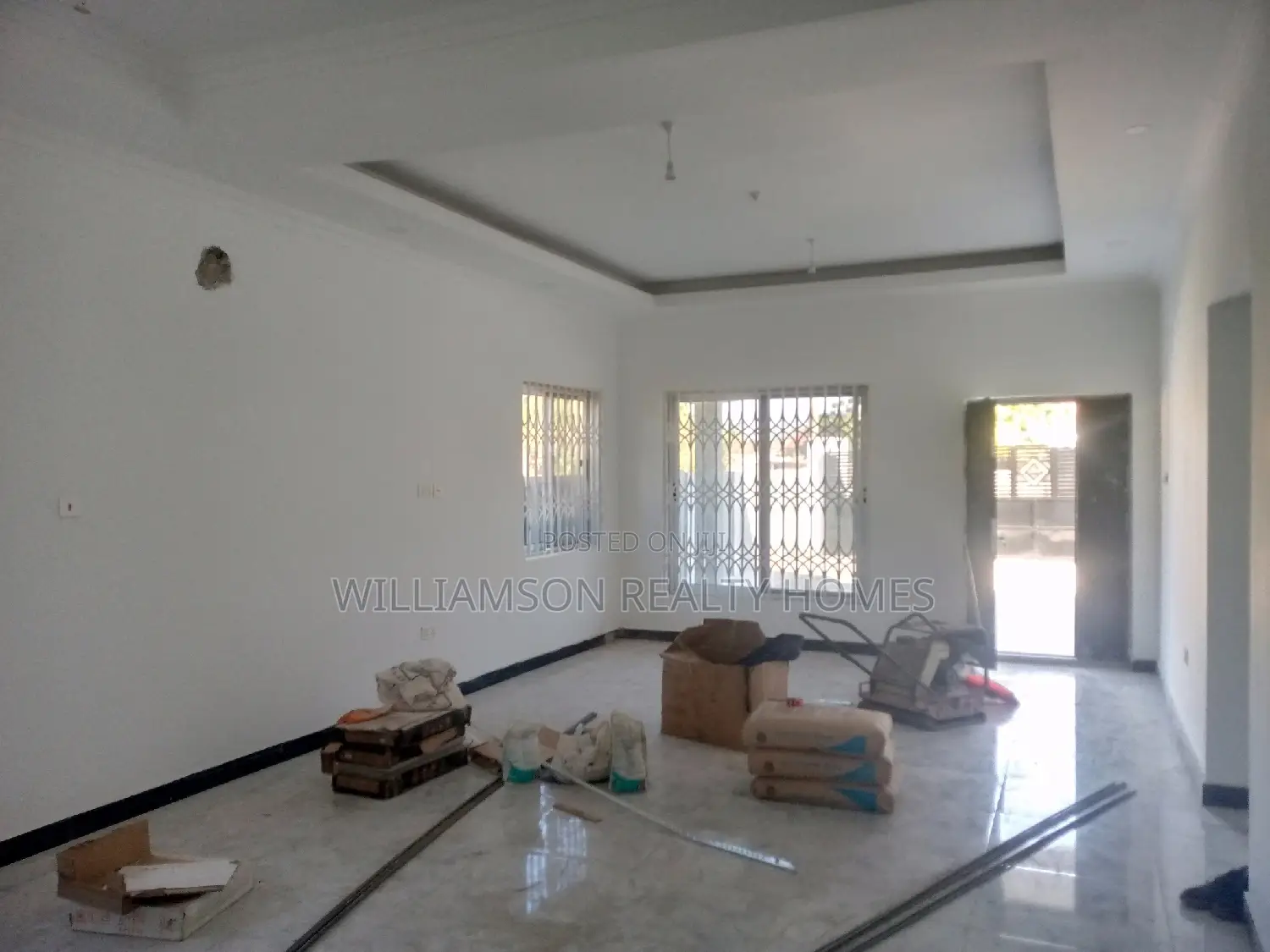 3bdrm House in Coastal Estate, Spintex for sale