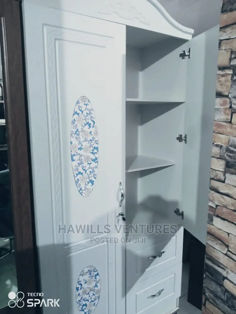 2 in 1 Wardrobe Inside