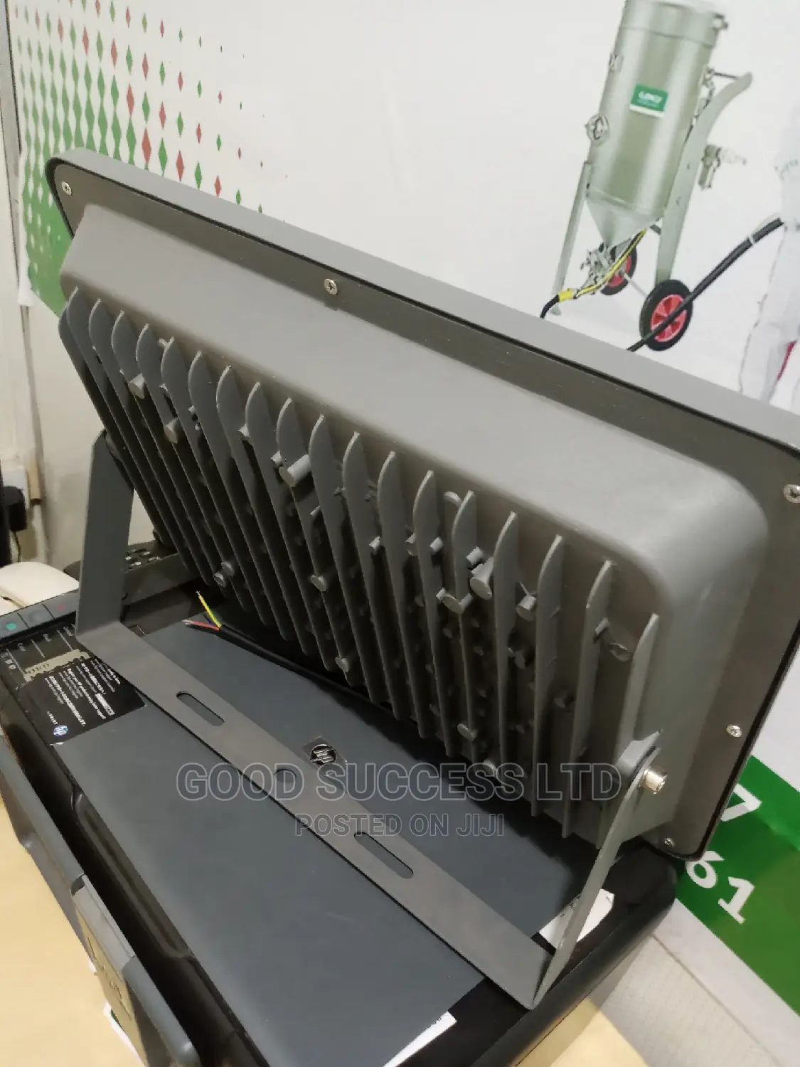 200W Flood Light