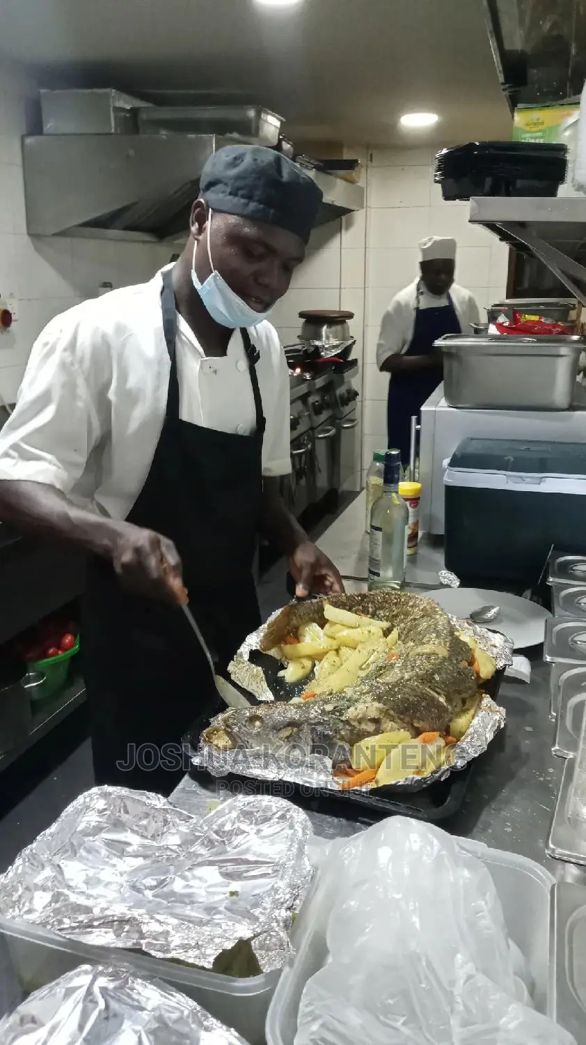 I'm a Private Chef 14 Years Experience Available Asap