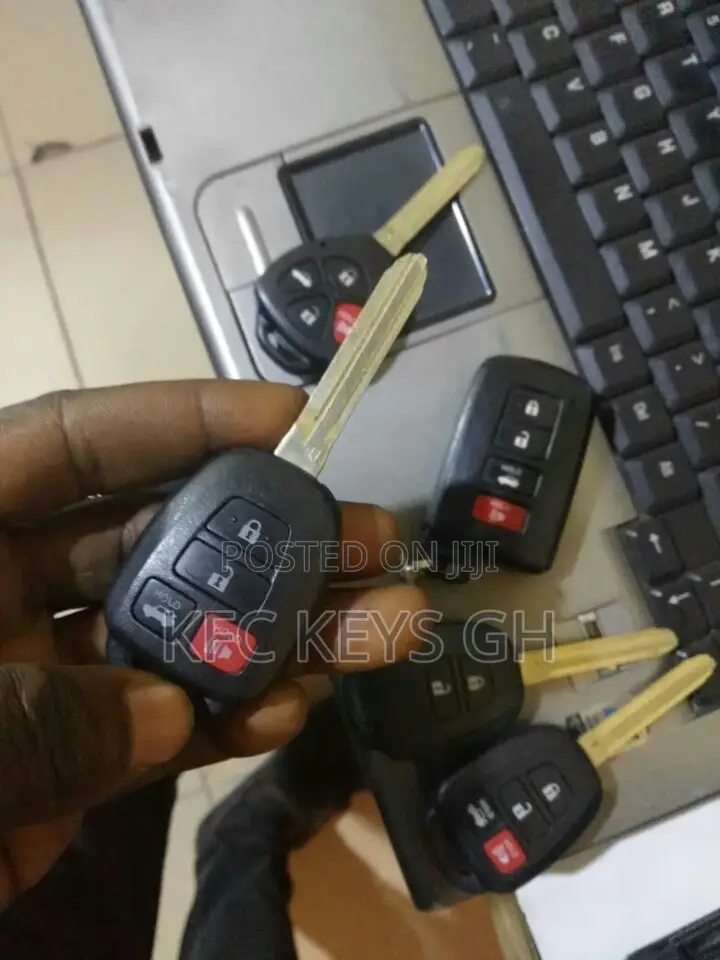 Toyota Corolla S Remote Key.