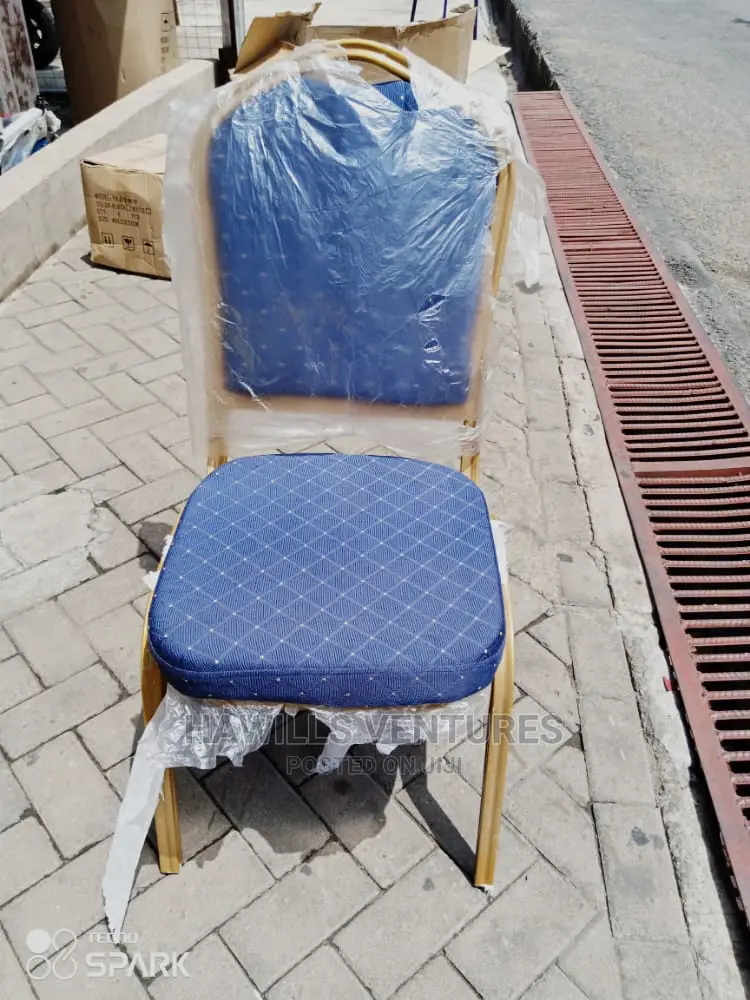 Strong Chair