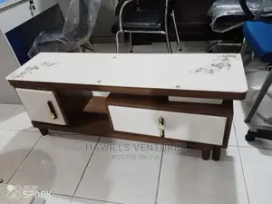 American TV Stand