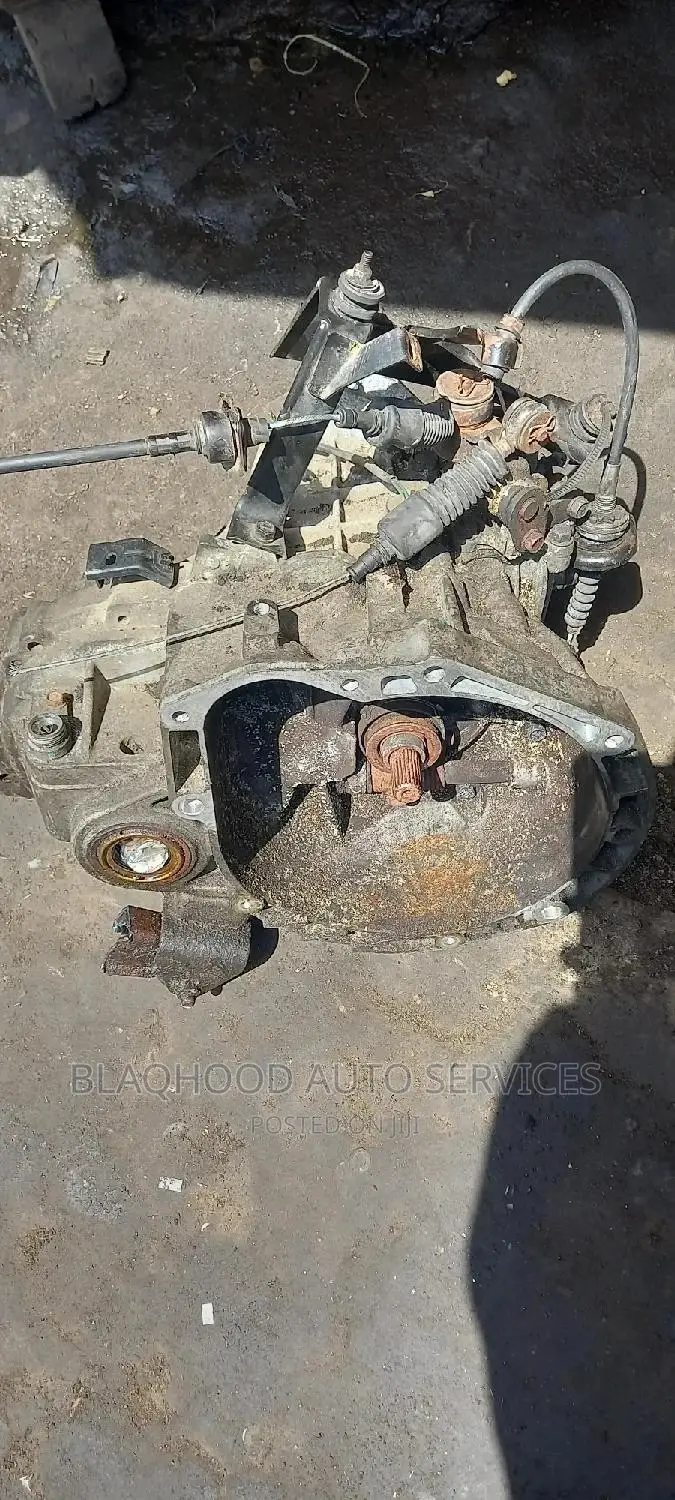 Manual GEARBOX for All Cars Available Toyota/Nissan/Hyundai