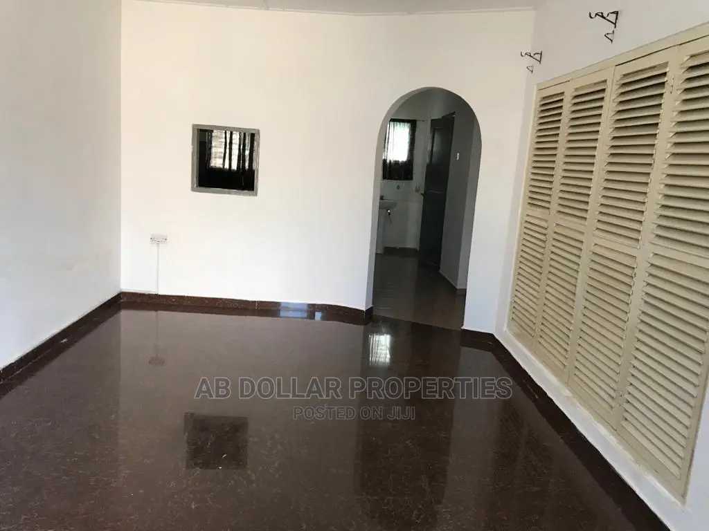 2bdrm House in Spintex for rent