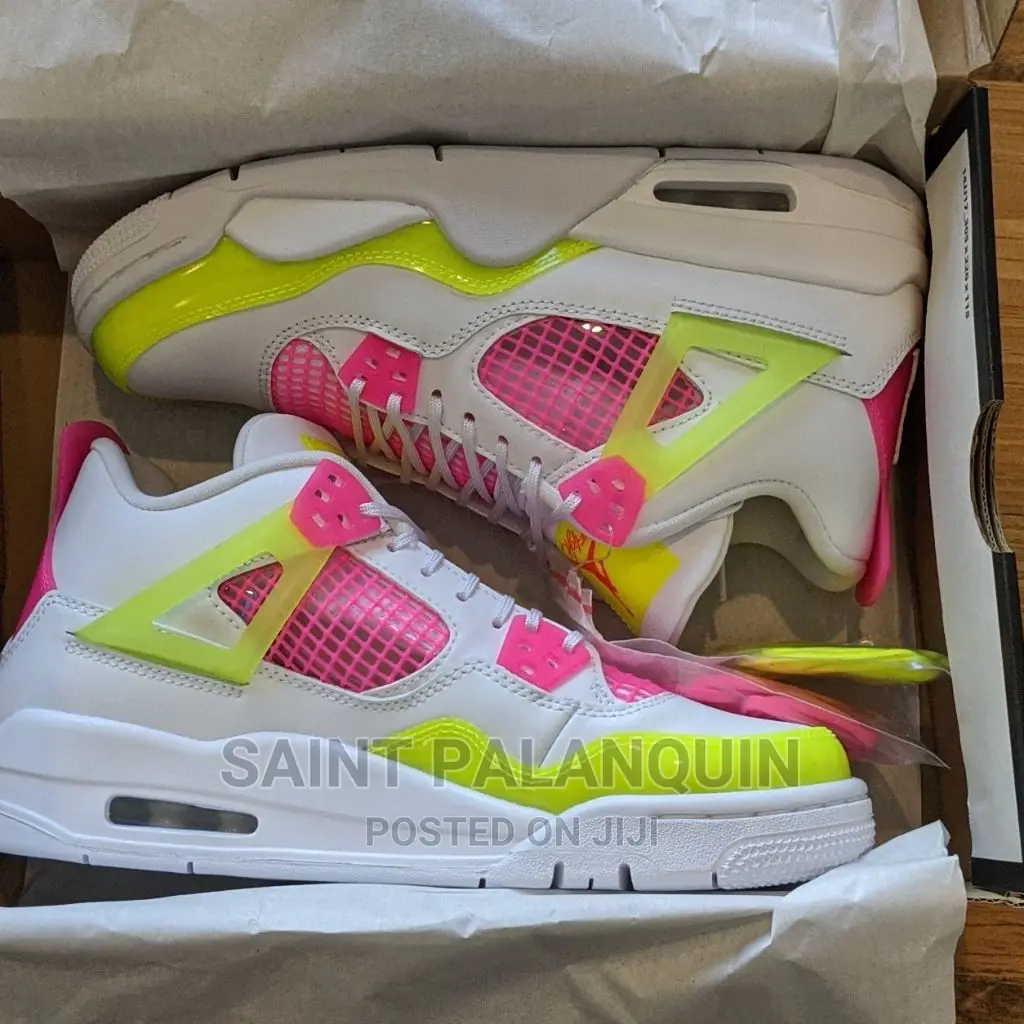 Air Jordan 4 Lemonade