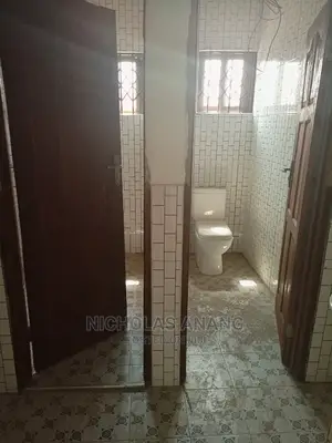 3bdrm House in Teshie for rent