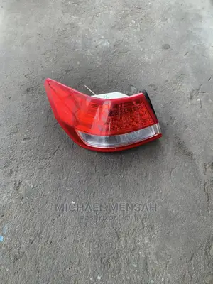 Lincoln Tail Lamp