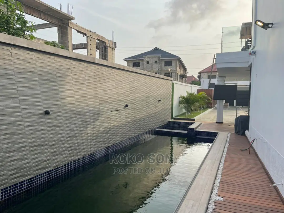 4bdrm Duplex in Dr Roko, Osu for Sale