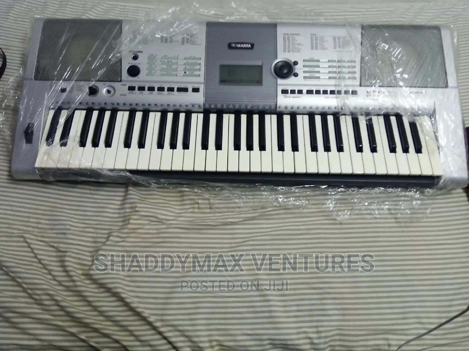 Yamaha PSR E 403