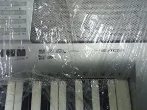 Yamaha PSR E 403