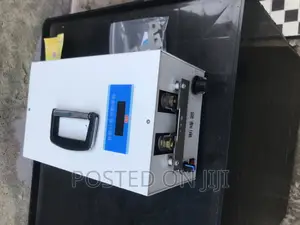 Elecletric Debeaker (Counter)