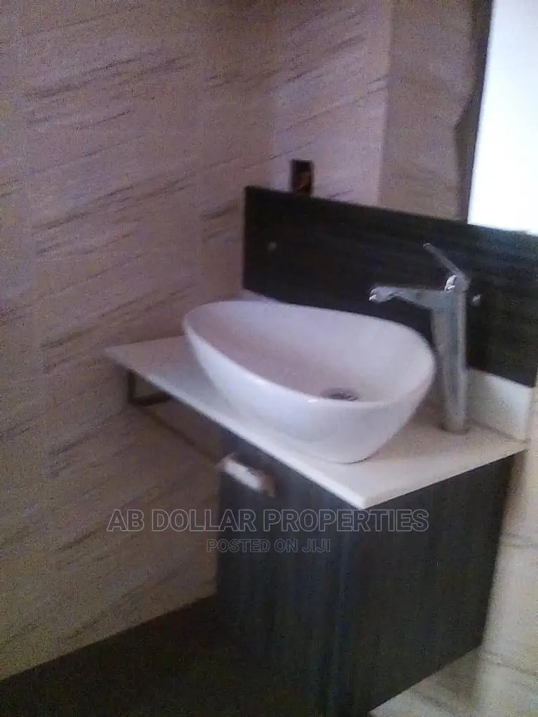 3bdrm House in Spintex for Rent
