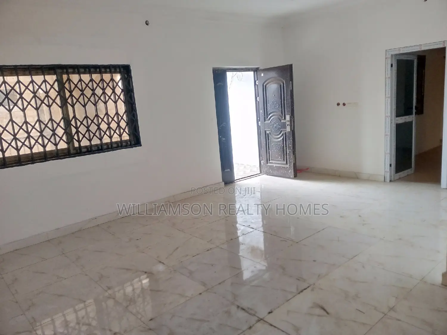 3bdrm Apartment in Community 18, Spintex for rent