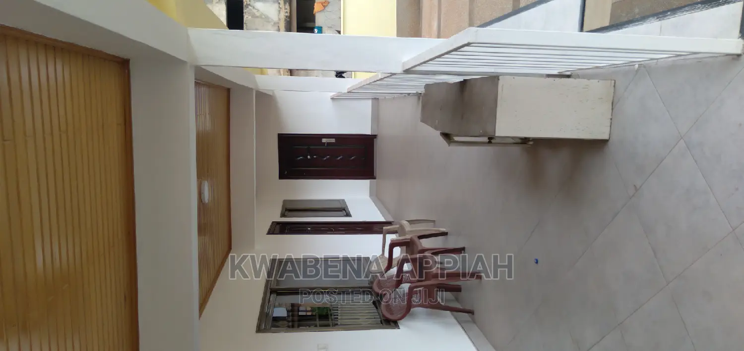 6bdrm House in Mark Estate At, Kumasi Metropolitan for rent