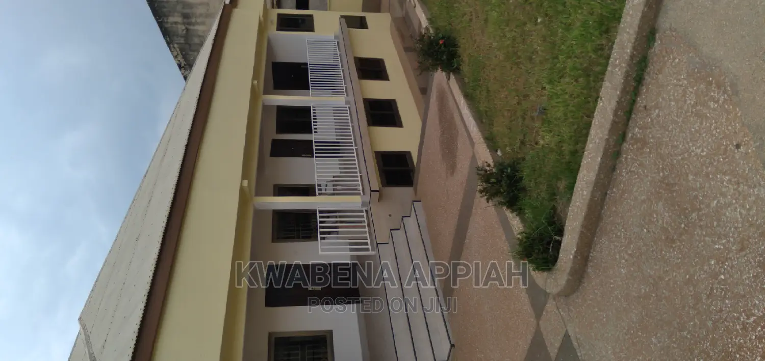 6bdrm House in Mark Estate At, Kumasi Metropolitan for rent
