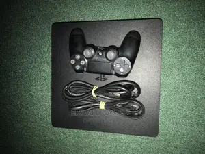 Playstation 4 Uk Used 500gig
