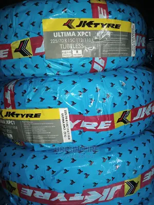 Jk 225/70r15c
