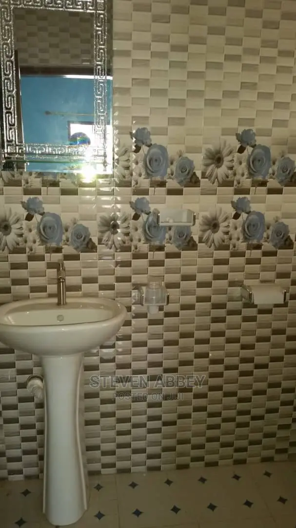 3bdrm Apartment in Adom Agency, Teshie for Rent