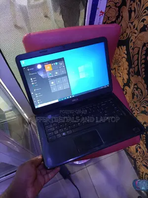Laptop Dell Inspiron 14 3552 4GB Intel Core 2 Quad HDD 256GB