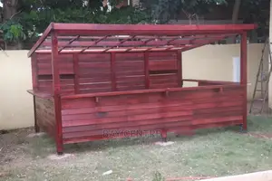 Tiki Pergola Bar
