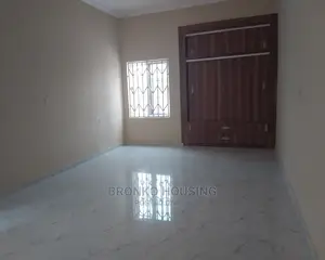 3bdrm House in Bronko Housing, Spintex for sale